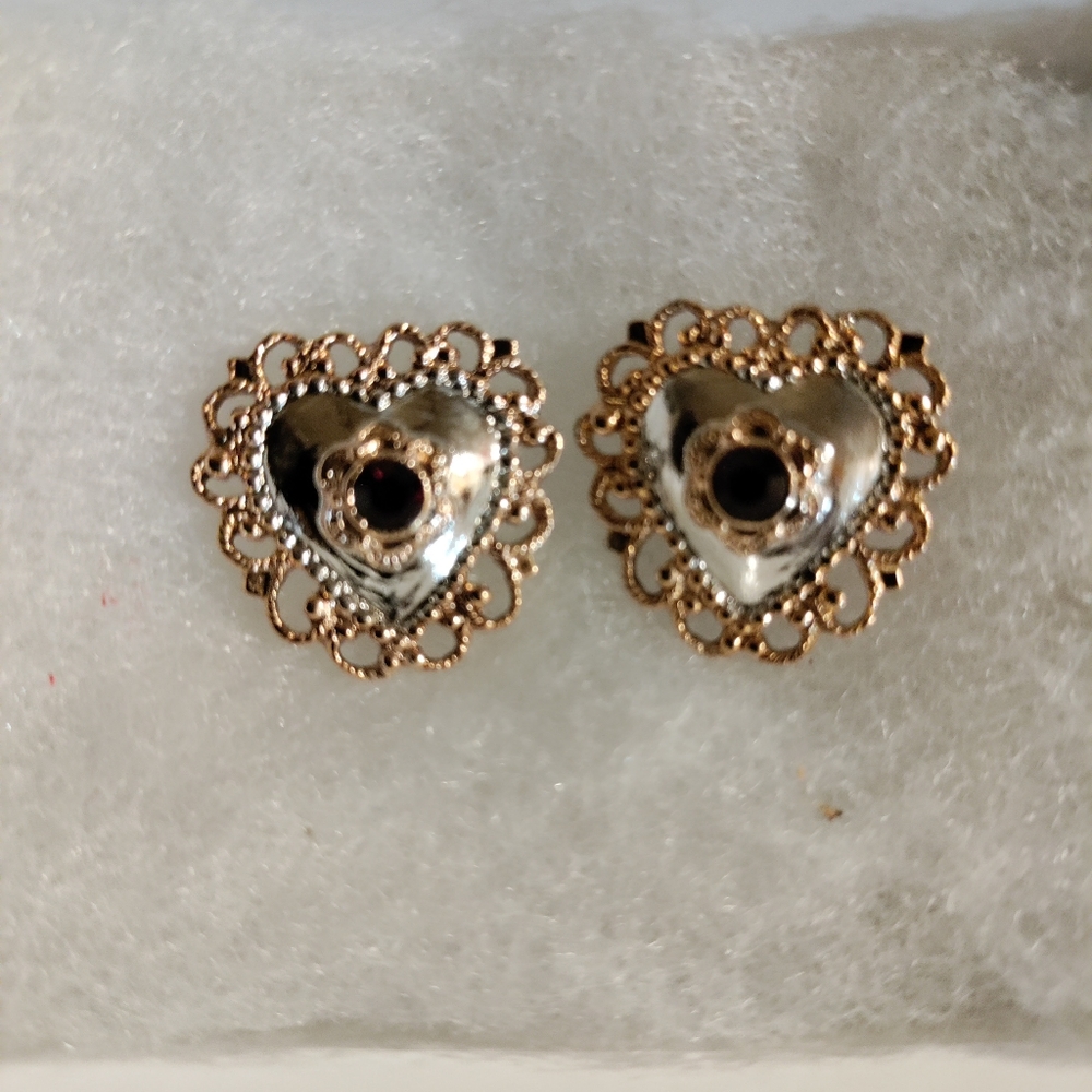 Heart Earrings with Sapphire Gem